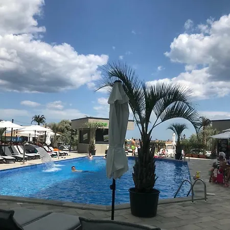 Alezzi Beach Resort, Mamaia Nord Appartamento Năvodari